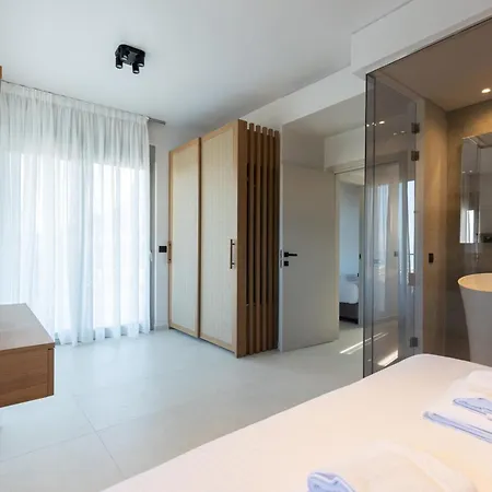 Luxury U Vila *